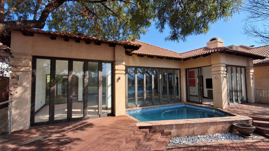 5 Bedroom Property for Sale in Pecanwood Estate North West
